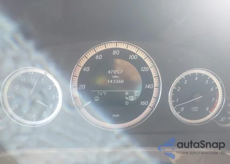 2011 Mercedes-Benz E 350 4Matic из США, поврежденный, VIN WDDHF8HB2BA296180